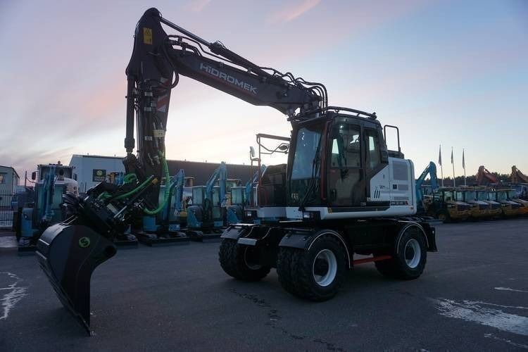 2025 Hidromek HMK 150WR-5 wheel excavator, side profile view