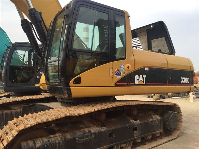 2017 Caterpillar 330C crawler excavator, side profile view 2017 Caterpillar 330C crawler excavator, side profile view