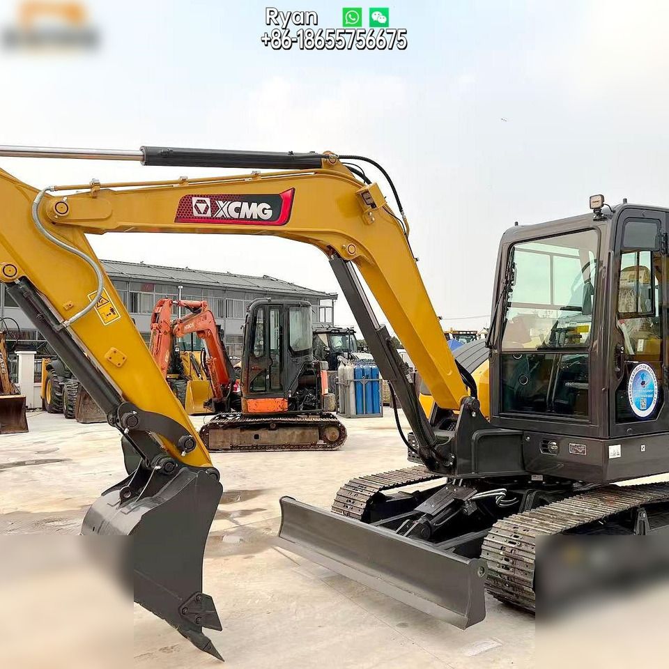 2026 XCMG XE60GPRO crawler excavator side view