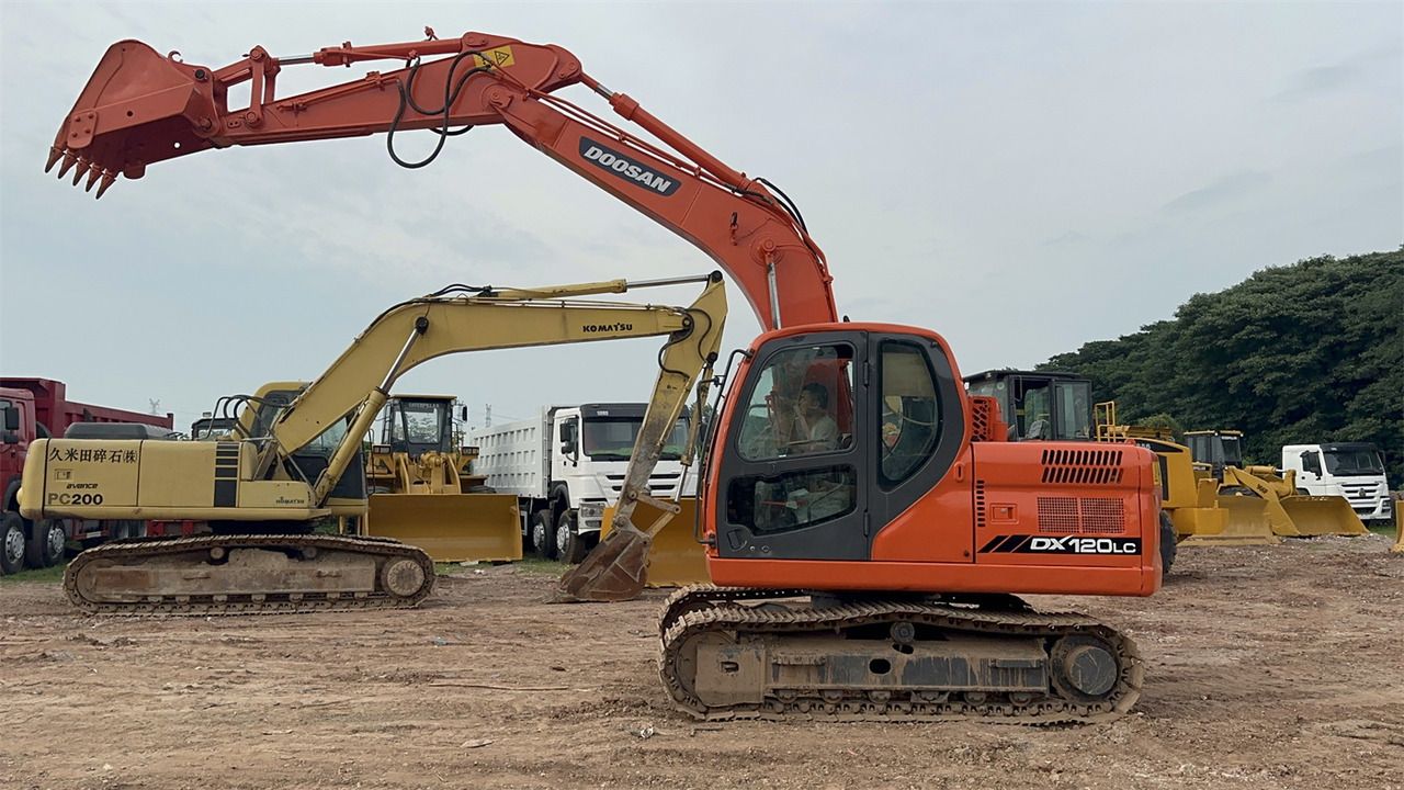 2019 Doosan DX120LC crawler excavator, side profile view