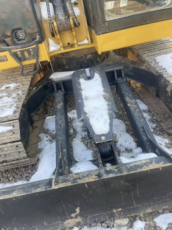 2023 Caterpillar 307.5 mini excavator blade and undercarriage view 2023 Caterpillar 307.5 mini excavator blade and undercarriage view