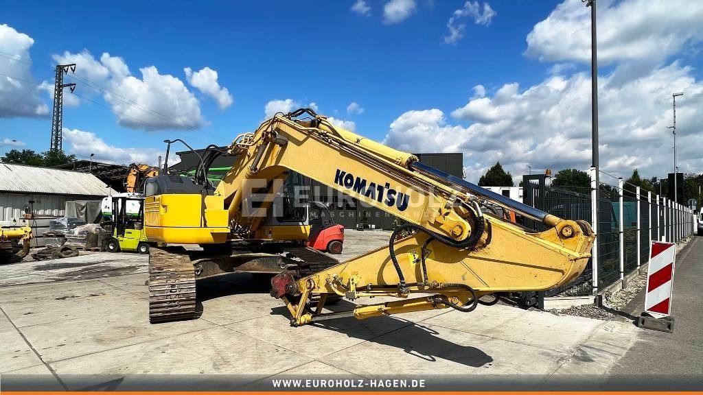 2004 Komatsu PC228USLC-3 crawler excavator side view