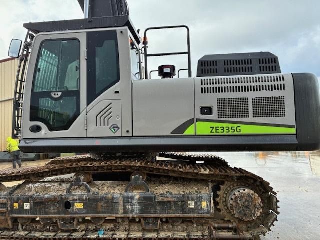2024 Zoomlion ZE335G crawler excavator side view
