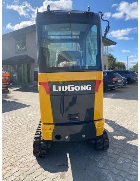 2025 LiuGong 9018 F mini excavator, rear view 2025 LiuGong 9018 F mini excavator, rear view