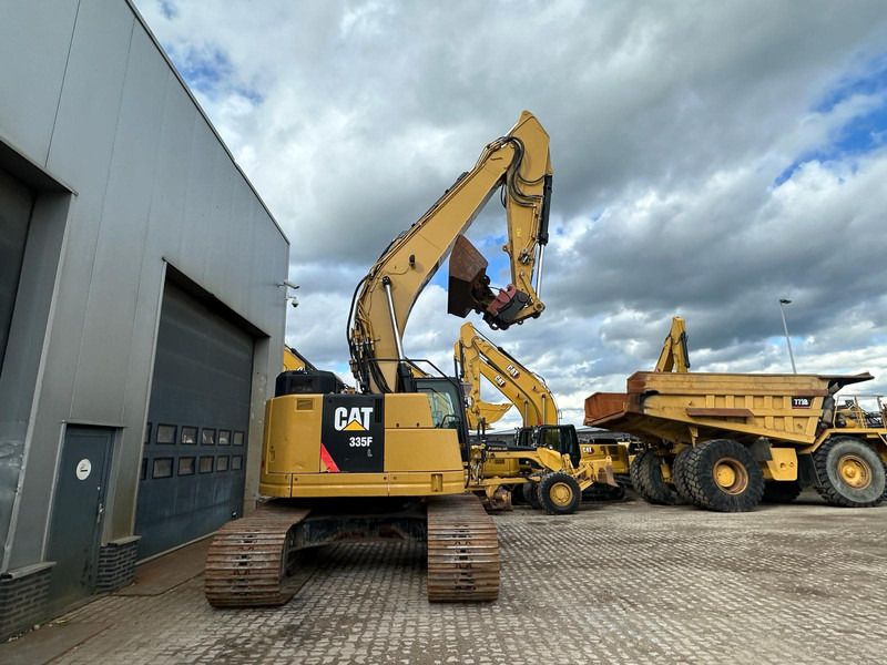 2016 Caterpillar 335F LCR crawler excavator rear view