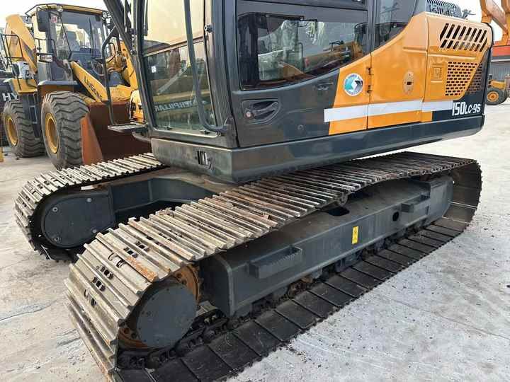 2022 Hyundai 150-9 Escavatore Cingolato 2022 Hyundai 150-9 Escavatore Cingolato