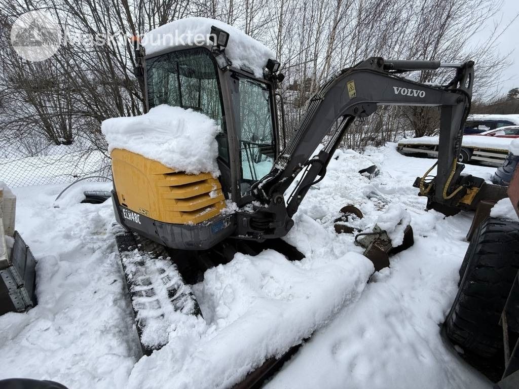 2008 Volvo ECR48C mini excavator, side view