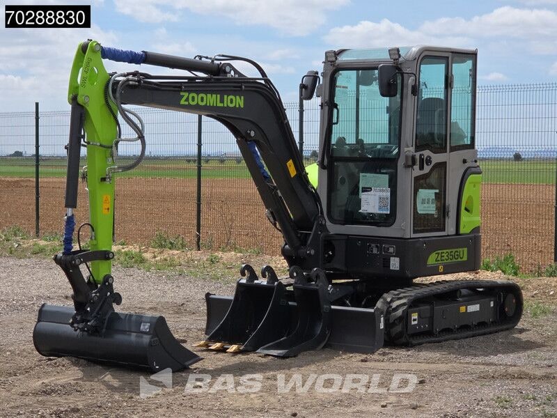 2024 Zoomlion ZE35GU mini excavator, side view 2024 Zoomlion ZE35GU mini excavator, side view