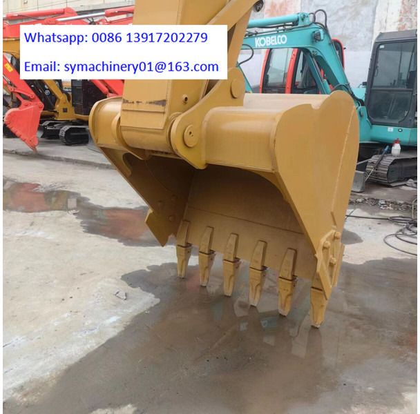 2024 Caterpillar 329D crawler excavator bucket attachment