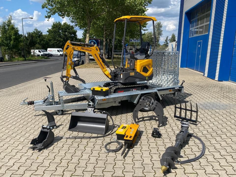 Berger Kraus BK1000JS mini excavator on trailer with attachments Berger Kraus BK1000JS mini excavator on trailer with attachments