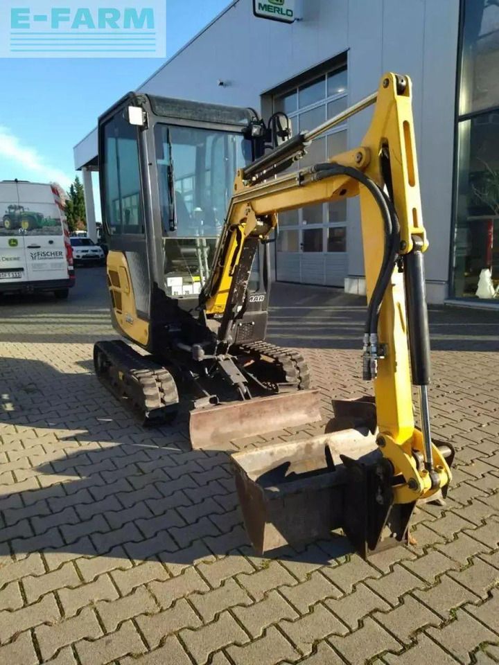 2015 Yanmar SV18 mini excavator, front three-quarter view 2015 Yanmar SV18 mini excavator, front three-quarter view