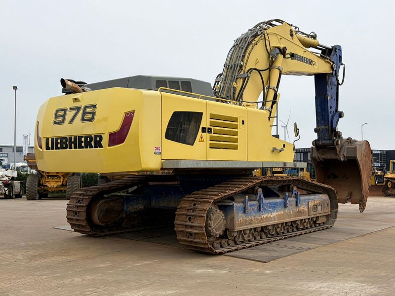 2014 Liebherr R976 HDSL crawler excavator, rear three-quarter view
