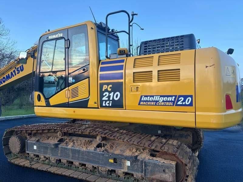 2022 Komatsu PC210LCI-11E0 crawler excavator side view