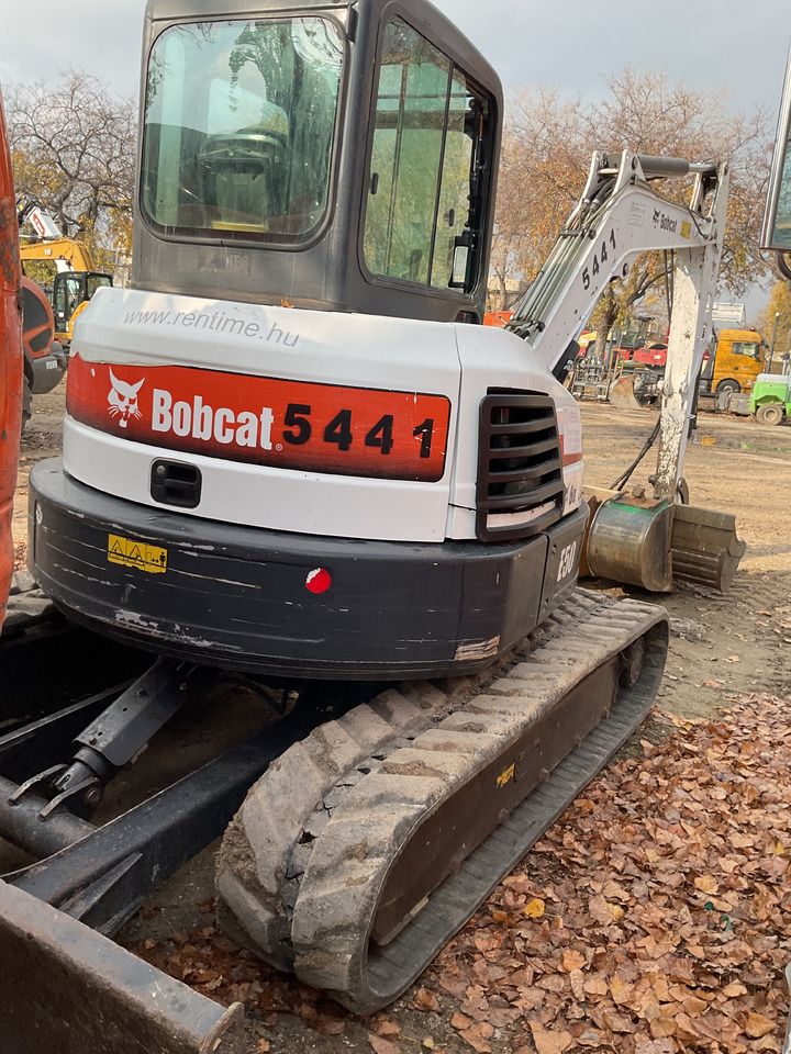 2016 Bobcat E50 crawler excavator rear view 2016 Bobcat E50 crawler excavator rear view
