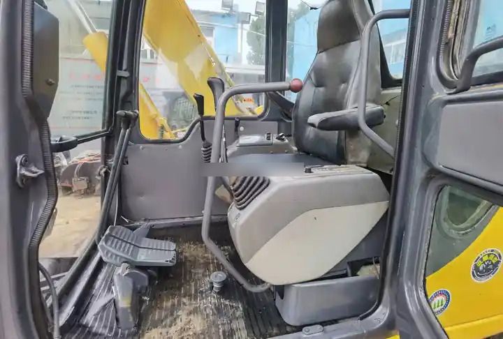 2014 Komatsu PC60-7 crawler excavator interior cab view 2014 Komatsu PC60-7 crawler excavator interior cab view