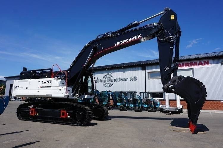 2023 Hidromek HMK520LC-5 crawler excavator side view 2023 Hidromek HMK520LC-5 crawler excavator side view