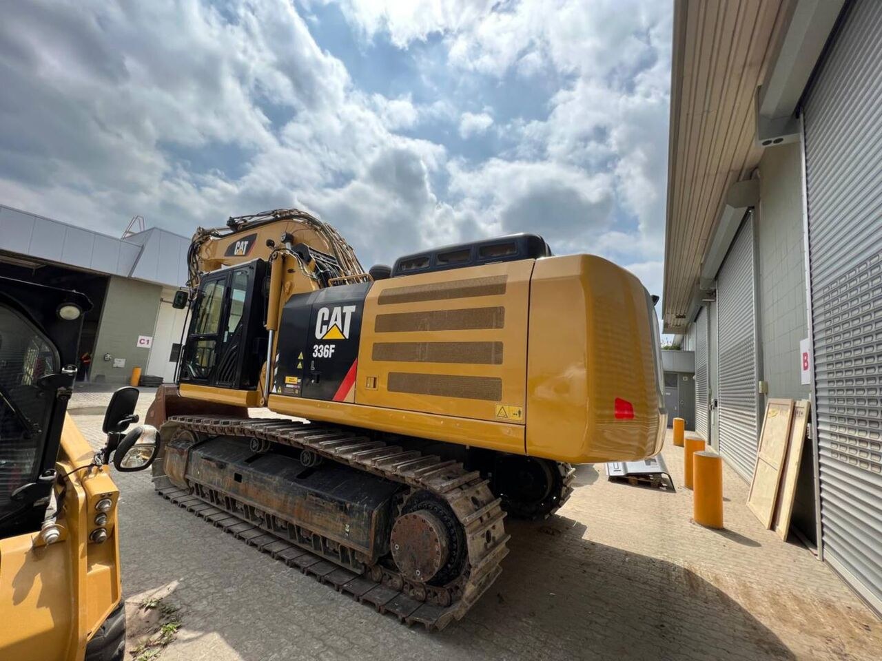 2016 Caterpillar 336F crawler excavator, rear three-quarter view 2016 Caterpillar 336F crawler excavator, rear three-quarter view