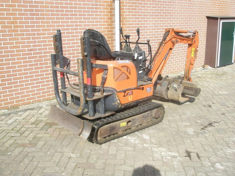 2016 Hitachi Zaxis 10U mini excavator, rear three-quarter view