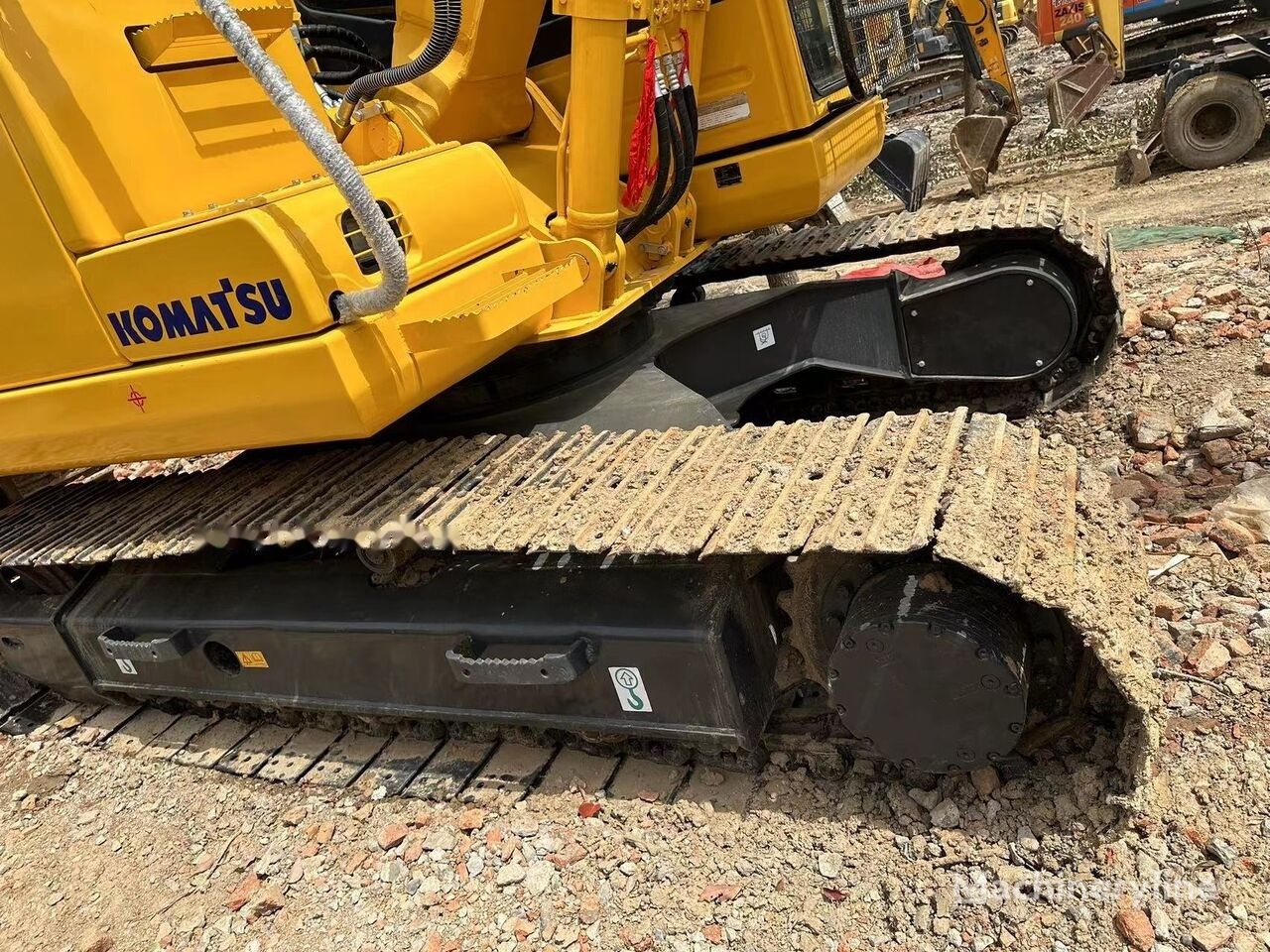 2018 Komatsu PC120-8 crawler excavator side view of tracks 2018 Komatsu PC120-8 crawler excavator side view of tracks