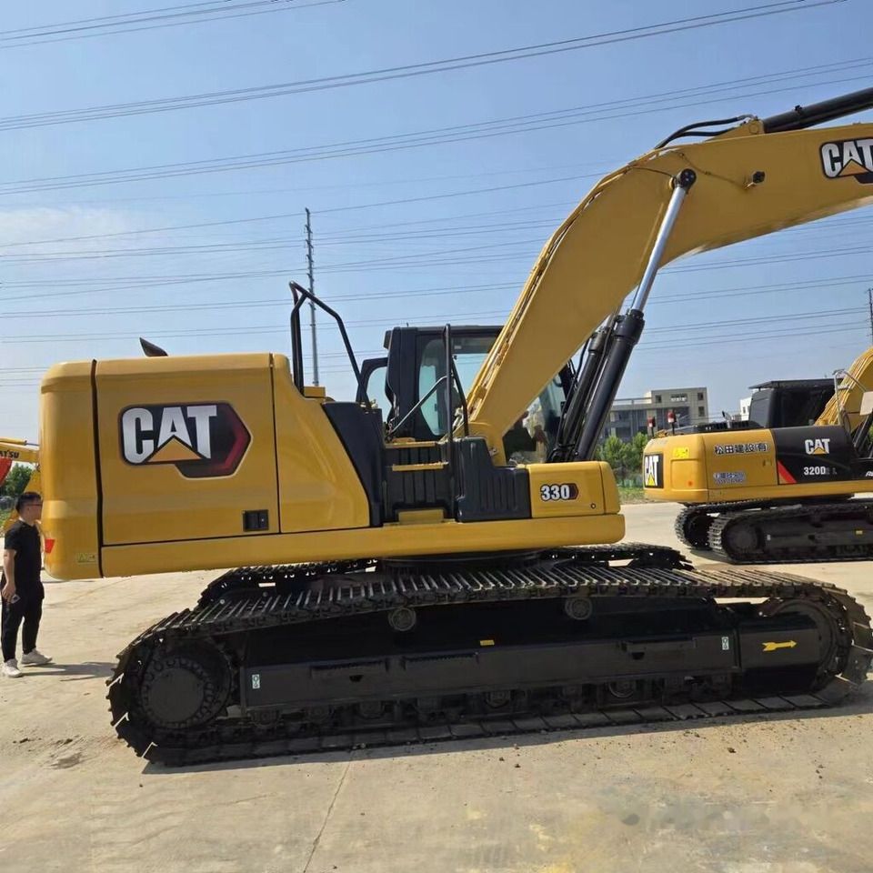 2021 Caterpillar 330GC crawler excavator, side profile view 2021 Caterpillar 330GC crawler excavator, side profile view