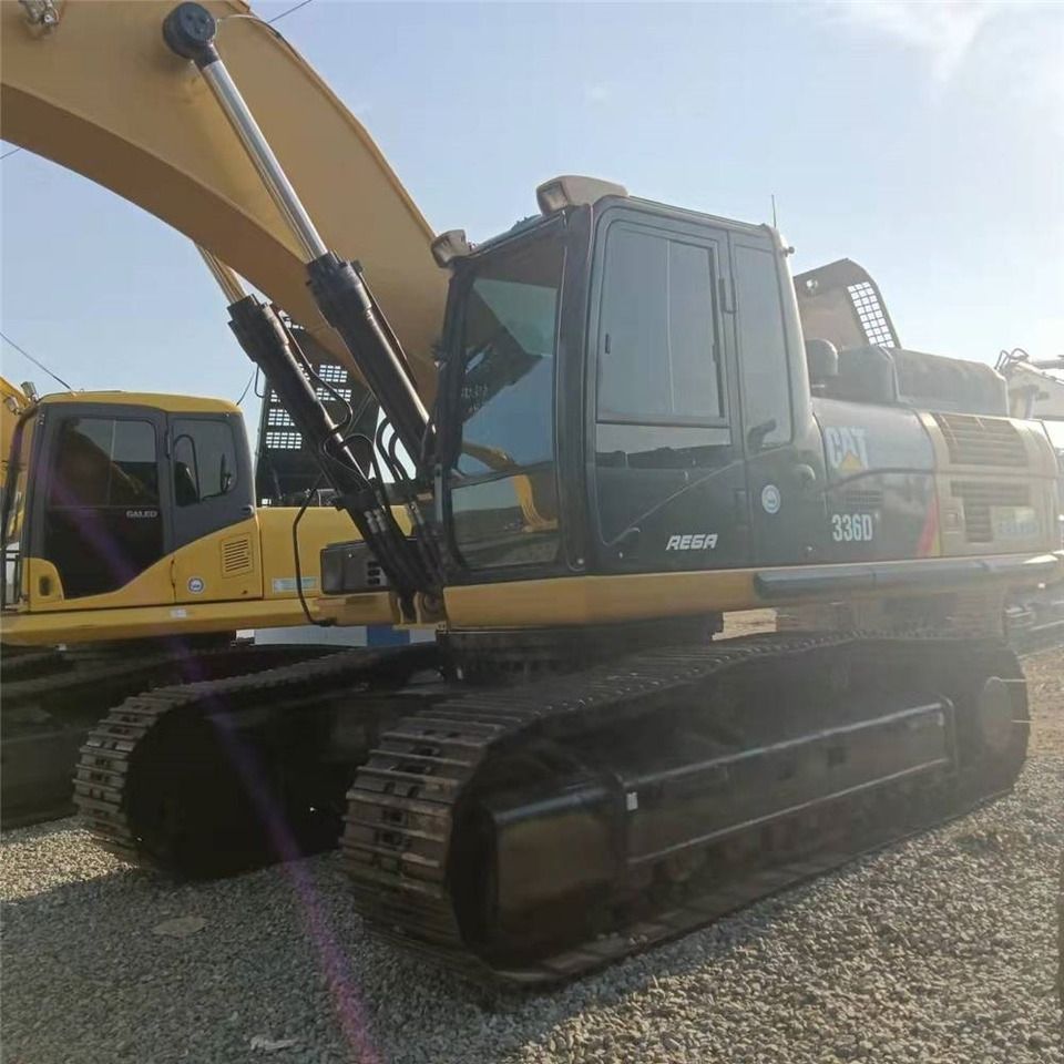 2023 Caterpillar 336D Escavatore cingolato