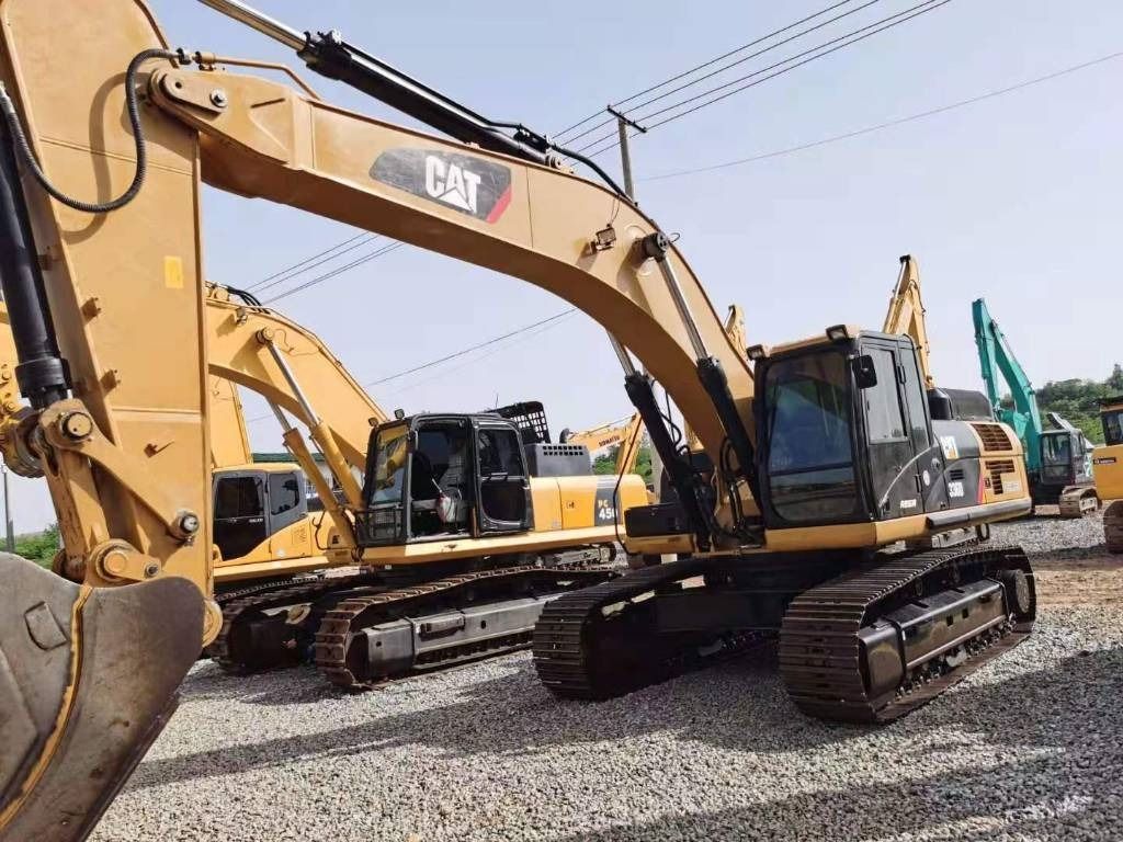 2023 Caterpillar 336D crawler excavator, front three-quarter view 2023 Caterpillar 336D crawler excavator, front three-quarter view