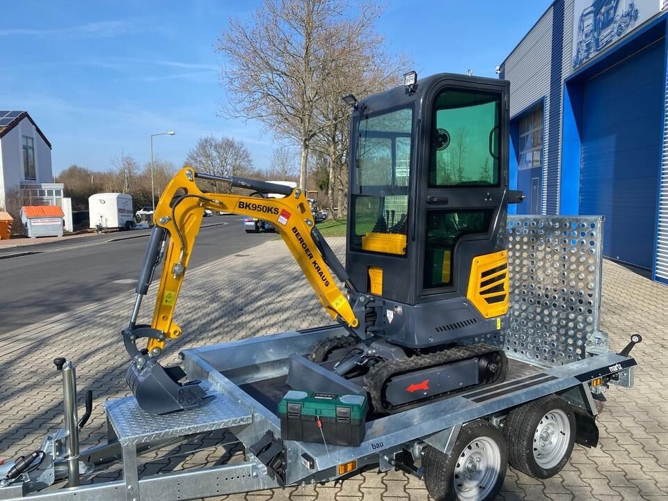 Berger Kraus BK950KS mini excavator on trailer, side view