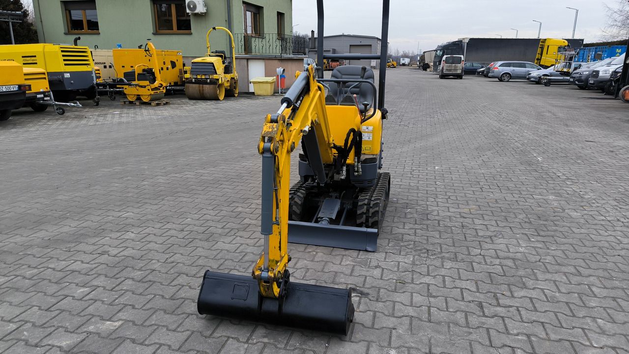 2019 Yanmar SV08– 1A(S) mini excavator, front view