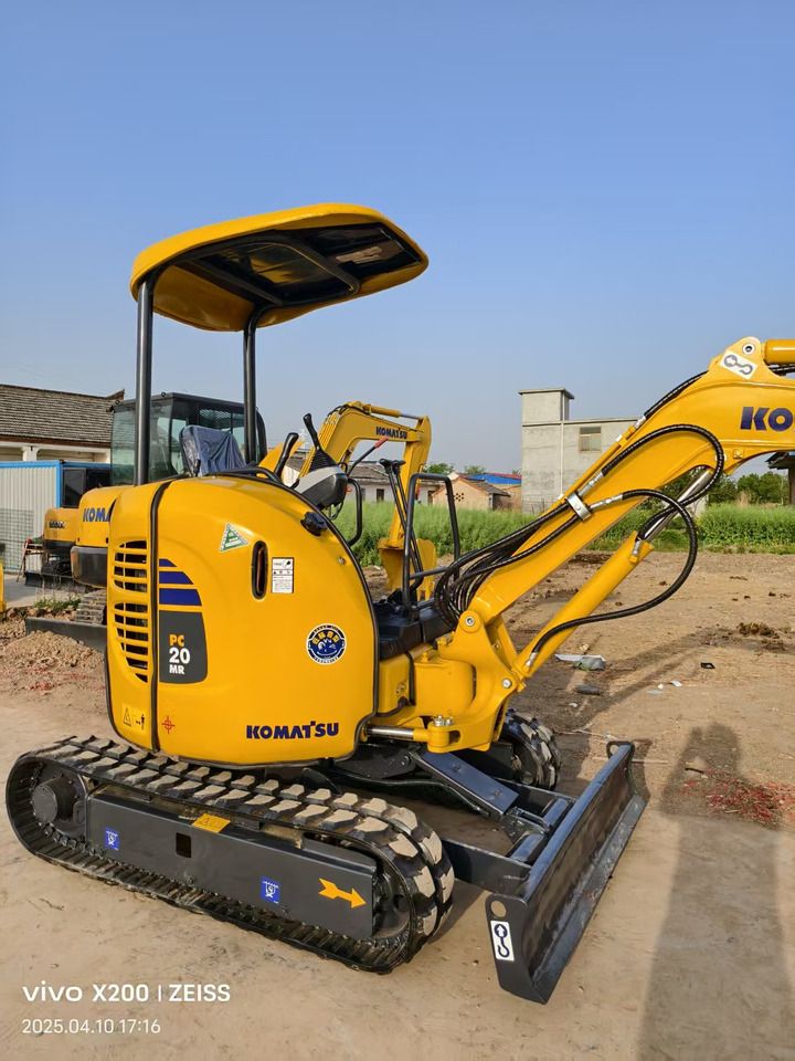 2023 Komatsu PC20MR mini excavator, side view 2023 Komatsu PC20MR mini excavator, side view