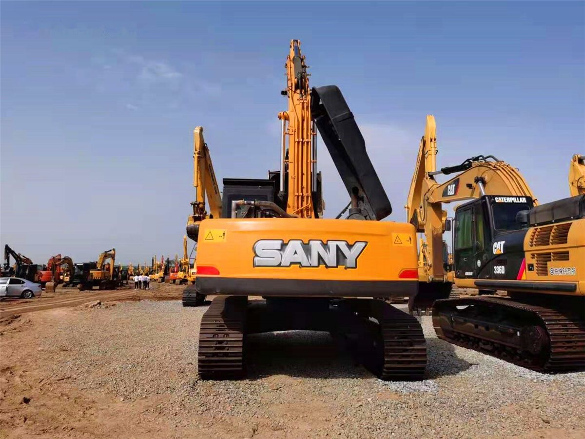 2022 Sany SY365 crawler excavator, rear view 2022 Sany SY365 crawler excavator, rear view