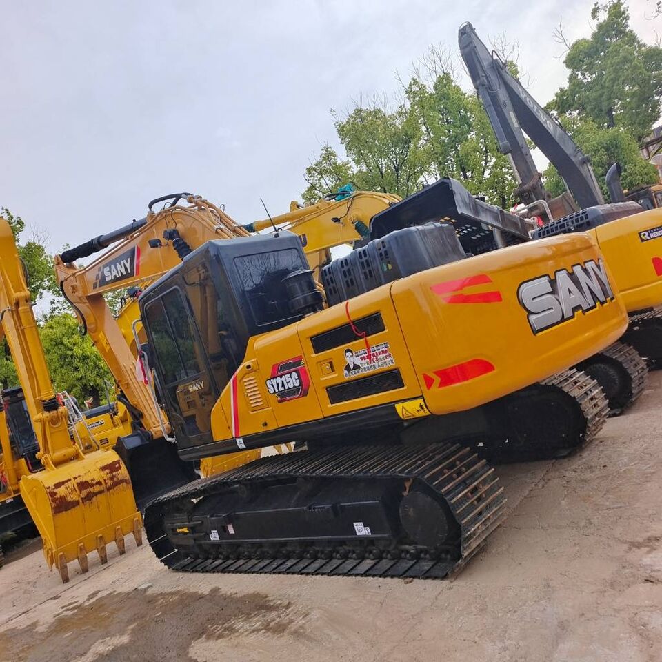 2024 Sany SY215C crawler excavator rear three-quarter view 2024 Sany SY215C crawler excavator rear three-quarter view