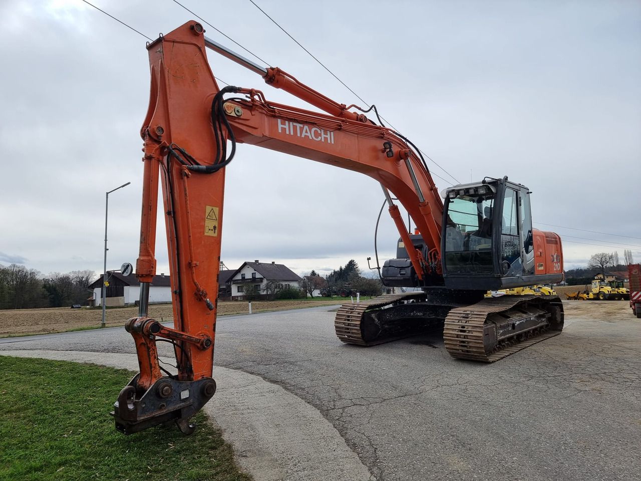 2008 Hitachi ZX210-3 crawler excavator, side view
