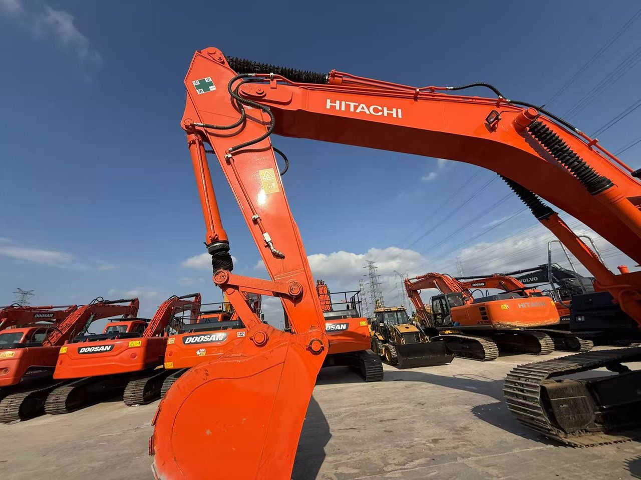 2024 Hitachi ZX350 crawler excavator boom and bucket detail 2024 Hitachi ZX350 crawler excavator boom and bucket detail