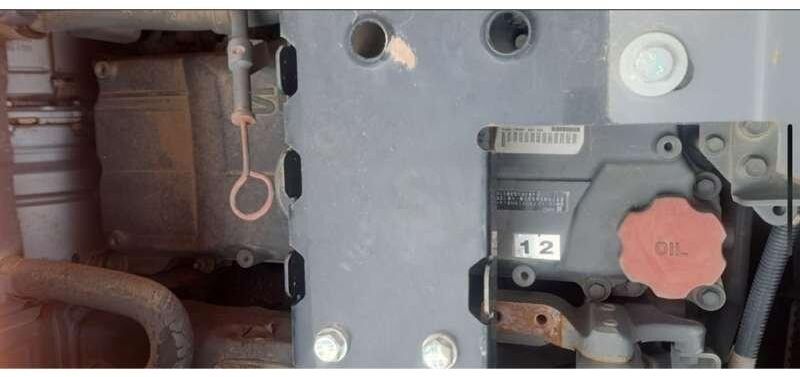 2019 Hitachi ZX225USLC-6 crawler excavator engine compartment detail 2019 Hitachi ZX225USLC-6 crawler excavator engine compartment detail