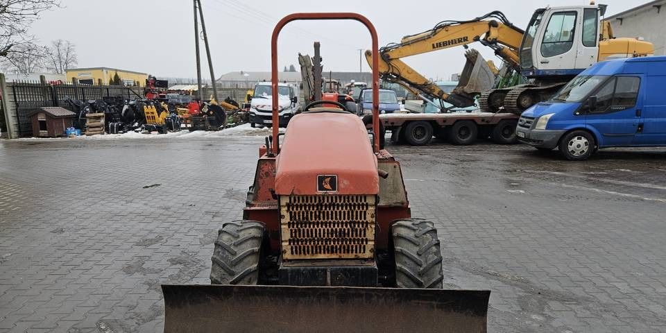 2013 Ditch Witch RT45 wheel excavator, front view 2013 Ditch Witch RT45 wheel excavator, front view