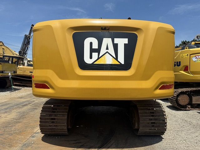 2019 Caterpillar 320GC crawler excavator, rear view 2019 Caterpillar 320GC crawler excavator, rear view