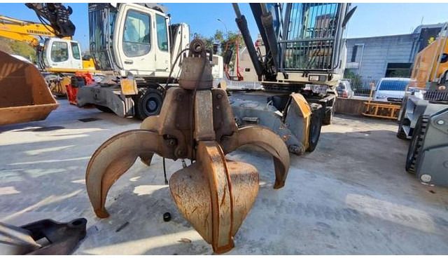 2008 Atlas TW270 material handler orange peel grapple attachment 2008 Atlas TW270 material handler orange peel grapple attachment