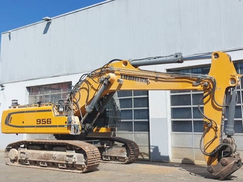 2018 Liebherr R956 LC crawler excavator side view
