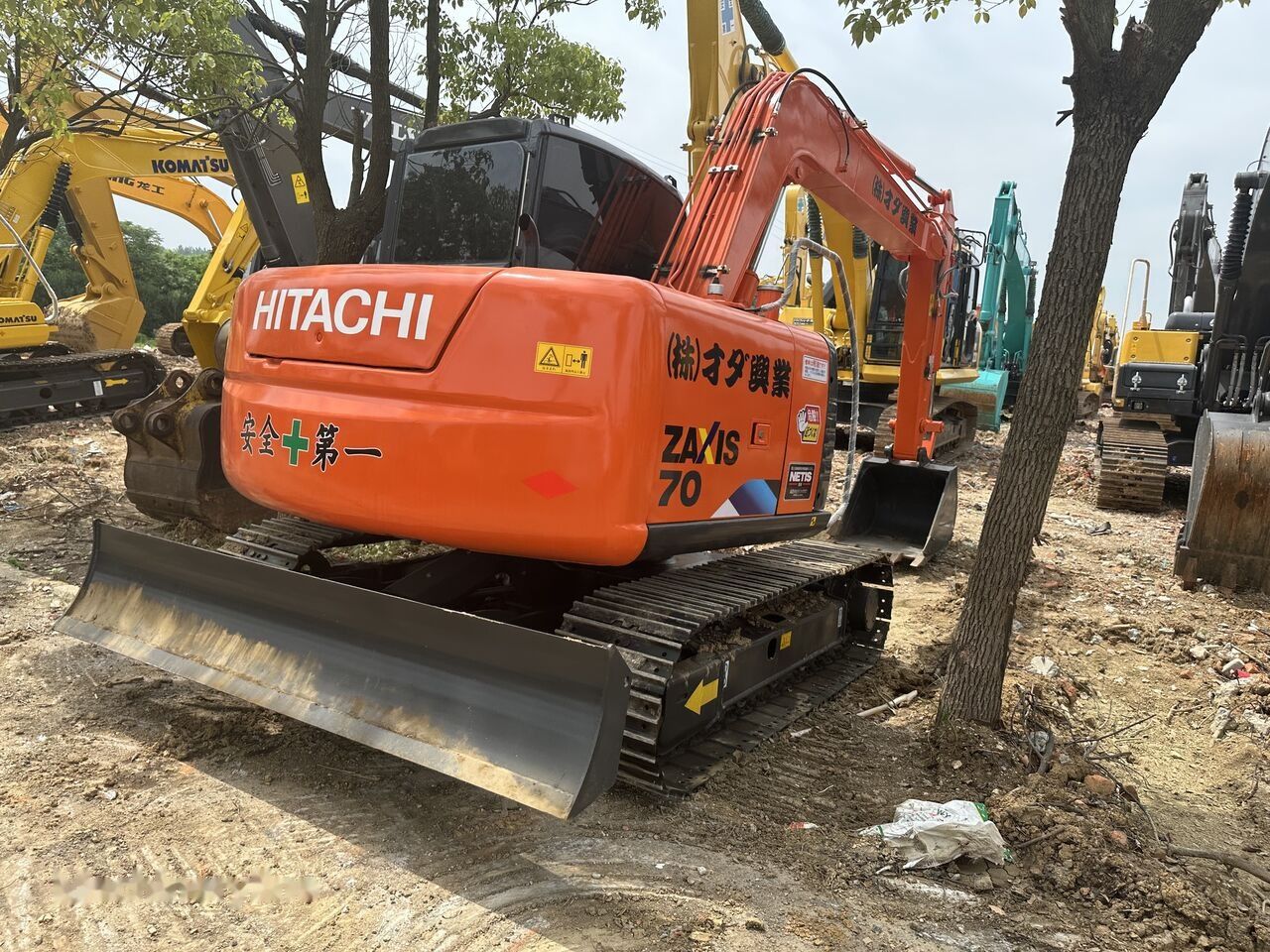 2020 Hitachi Zaxis 70 crawler excavator rear view 2020 Hitachi Zaxis 70 crawler excavator rear view