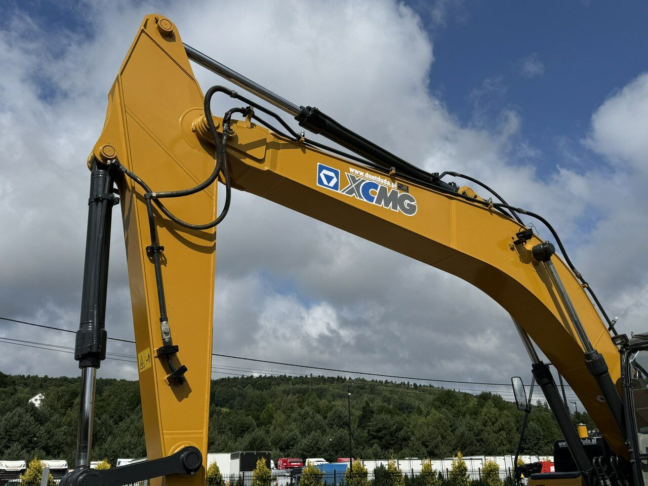 2018 XCMG XE 250C crawler excavator boom detail 2018 XCMG XE 250C crawler excavator boom detail