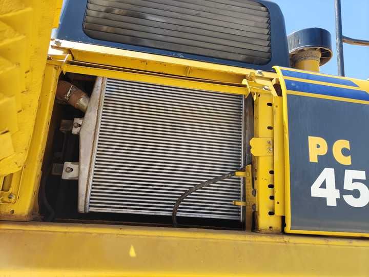 Komatsu PC450-8 Excavator pe șenile Komatsu PC450-8 Excavator pe șenile