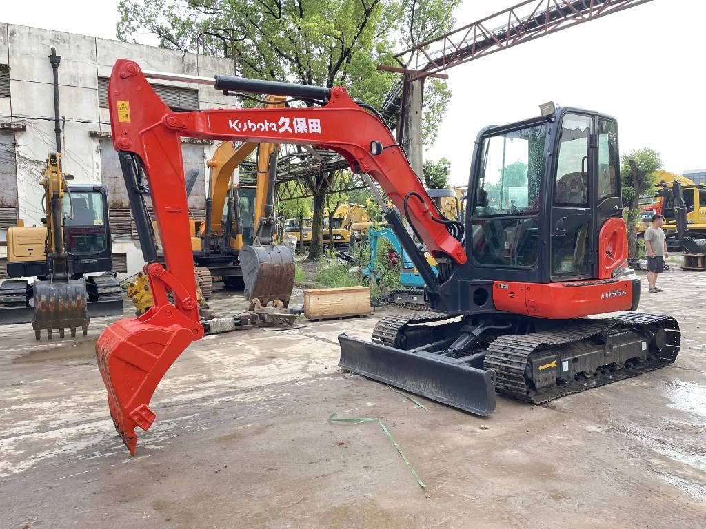 2024 Kubota KX155-5 mini excavator, side view 2024 Kubota KX155-5 mini excavator, side view