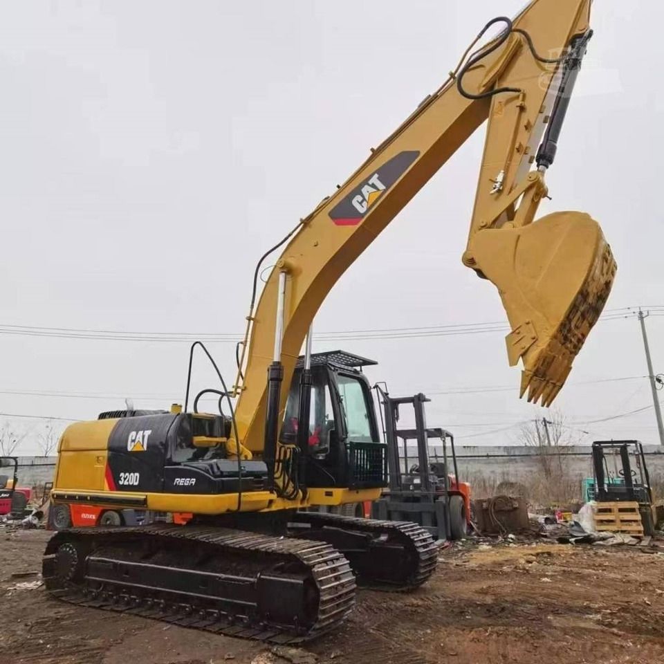 2024 Caterpillar 320D koparka gąsienicowa, widok z boku