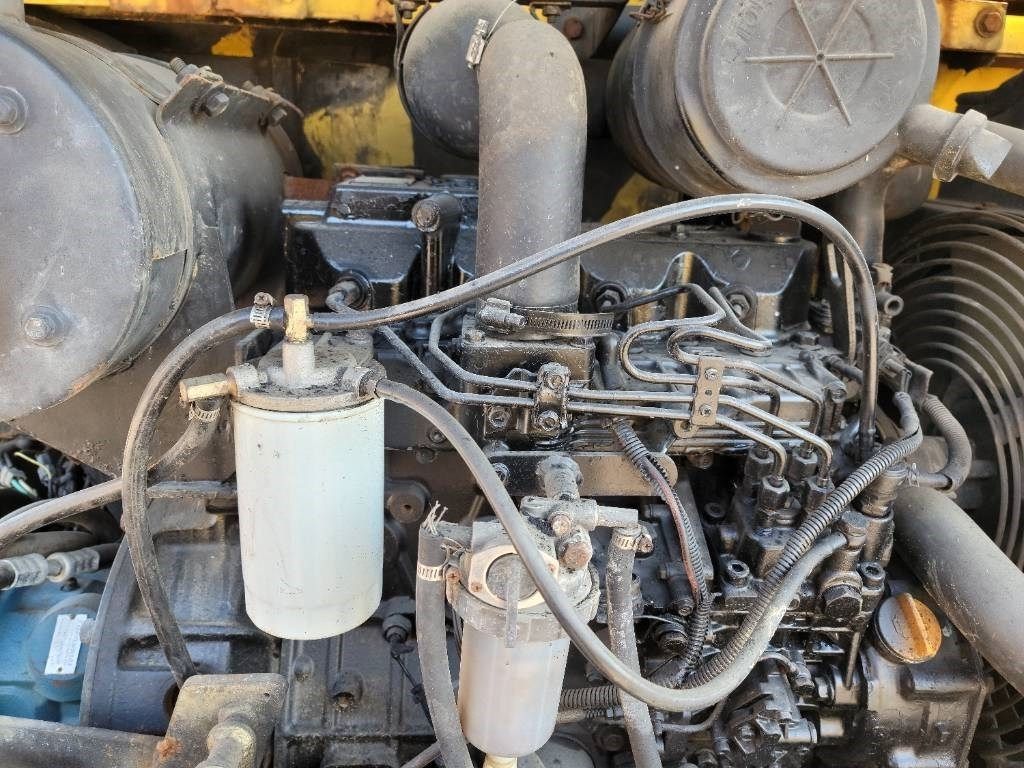 2023 Hyundai R60-7 mini excavator engine compartment view 2023 Hyundai R60-7 mini excavator engine compartment view
