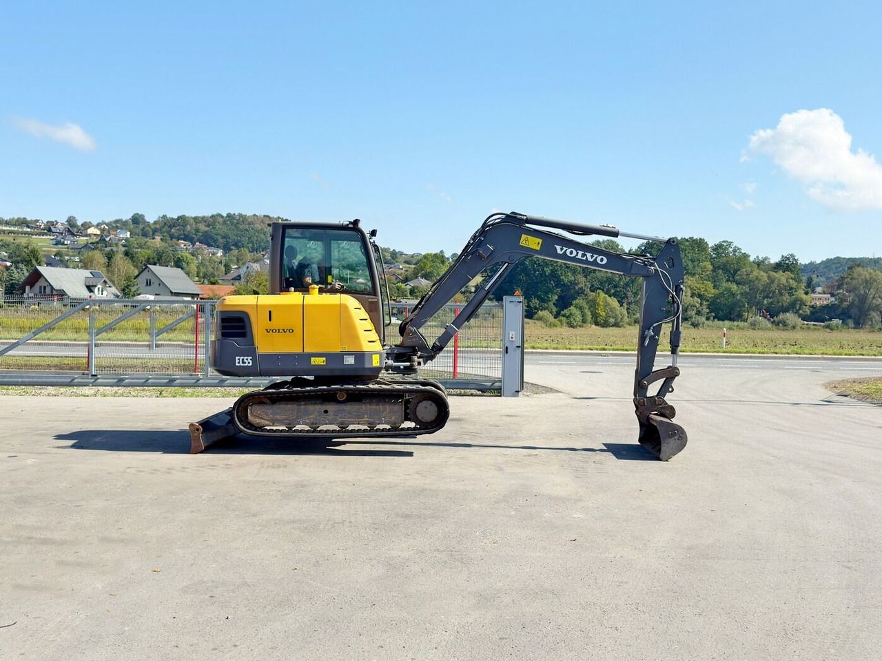 2019 Volvo EC55 mini excavator, side view 2019 Volvo EC55 mini excavator, side view