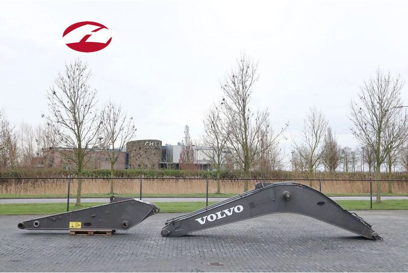 Volvo EC300E excavator boom and stick Volvo EC300E excavator boom and stick