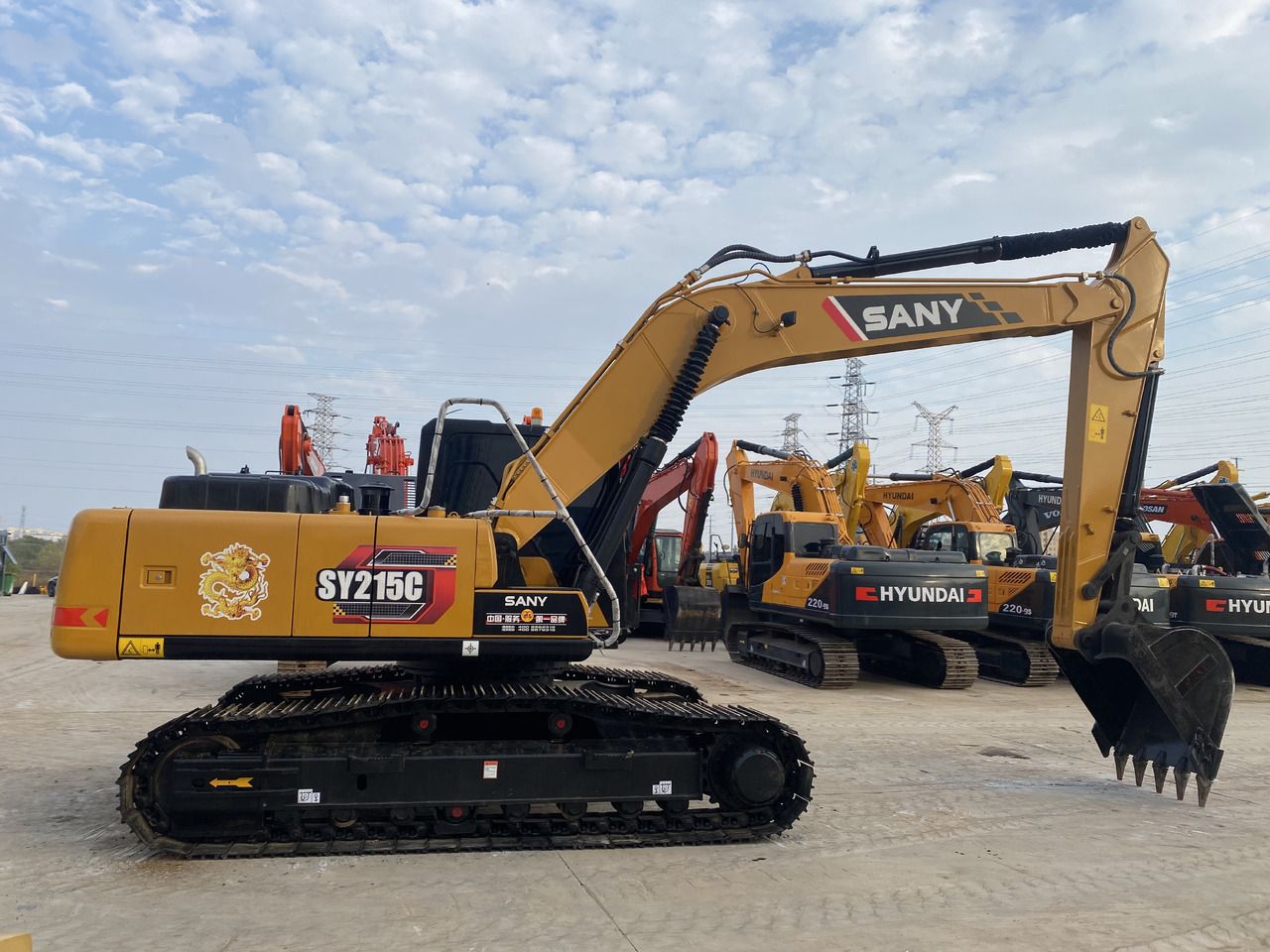 2024 Sany SY215C crawler excavator side view