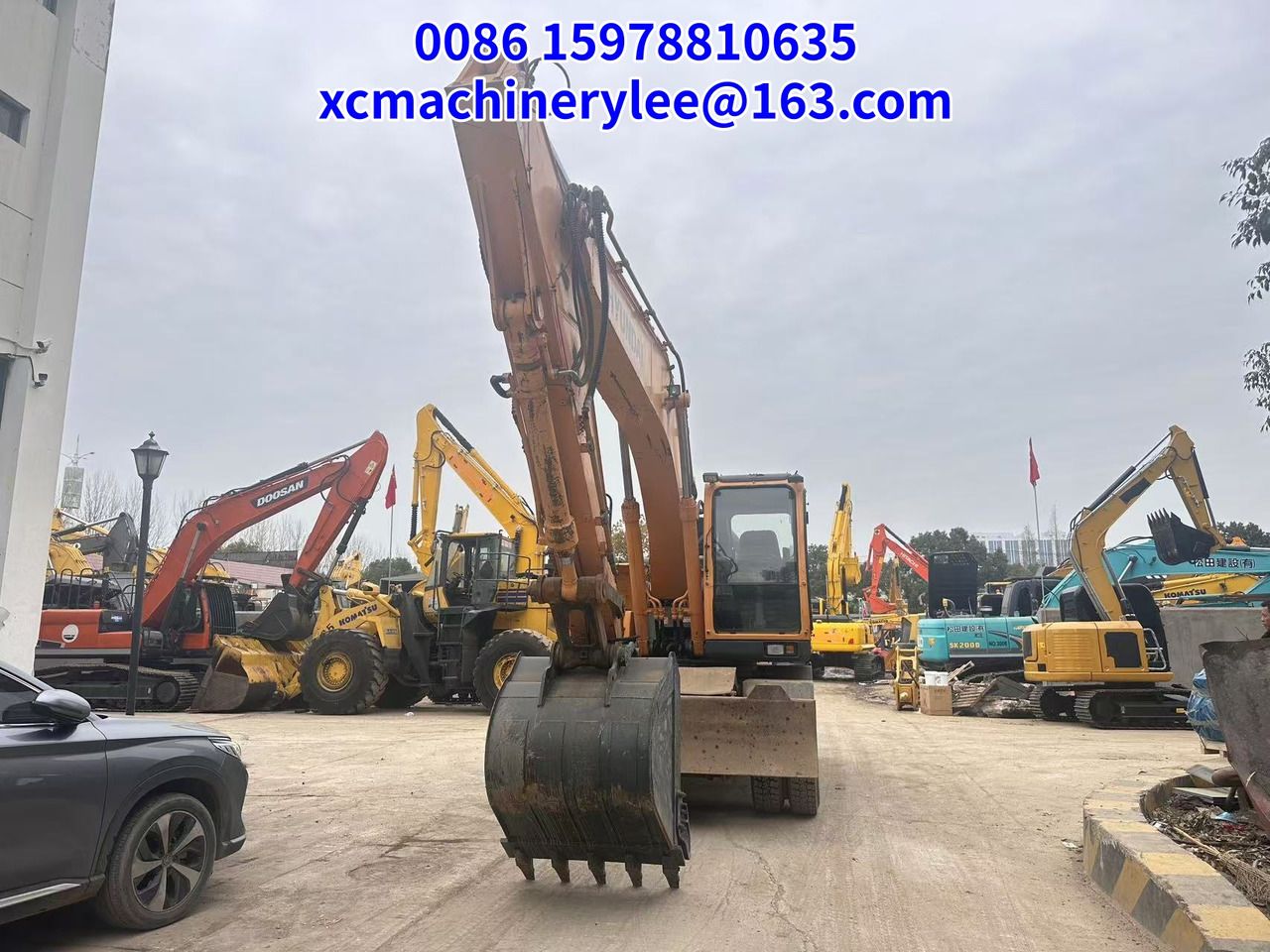 2022 Hyundai R210W-9 wheel excavator, front view