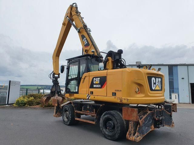 2018 Caterpillar MH3024 material handler, rear three-quarter view 2018 Caterpillar MH3024 material handler, rear three-quarter view
