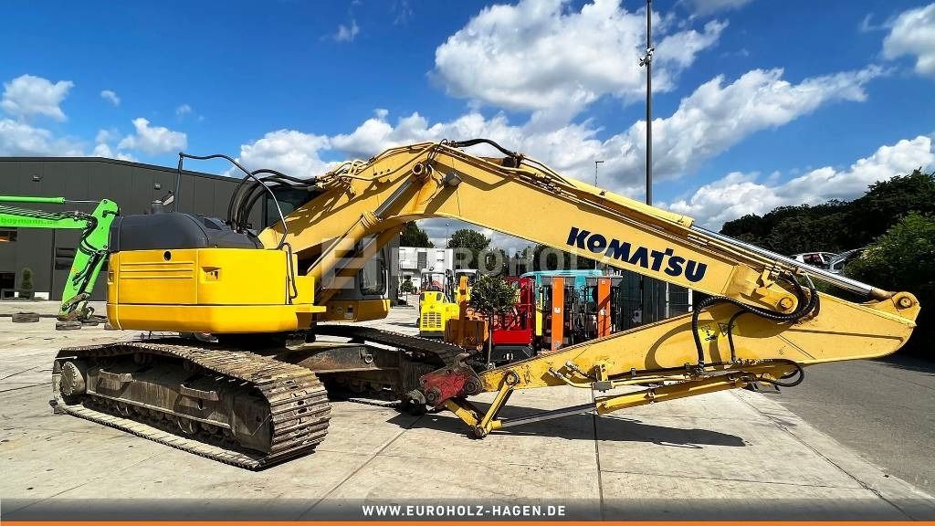 2004 Komatsu PC228USLC-3 crawler excavator side view